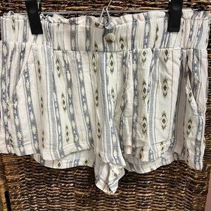 Rewash Cream and Navy Striped Women’s Shorts